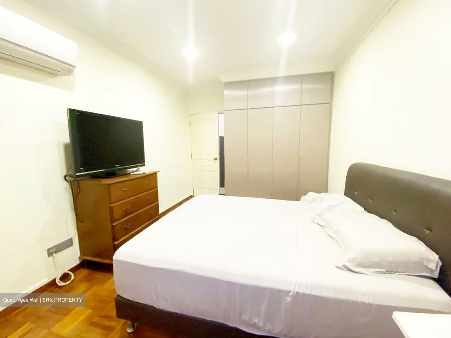 Jalan Lim Tai See (D10), Terrace #548847671
